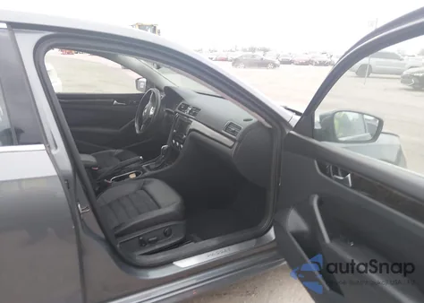 2014 Volkswagen Passat 3.6L V6 Sel Premium from USA, damaged, VIN 1VWCM7A39EC031642